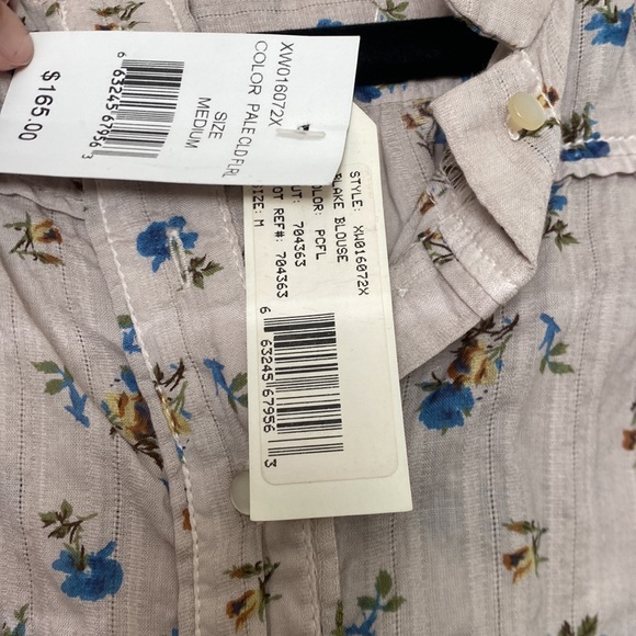 Textile Elizabeth and James Floral Button Down - Picture 3 of 4